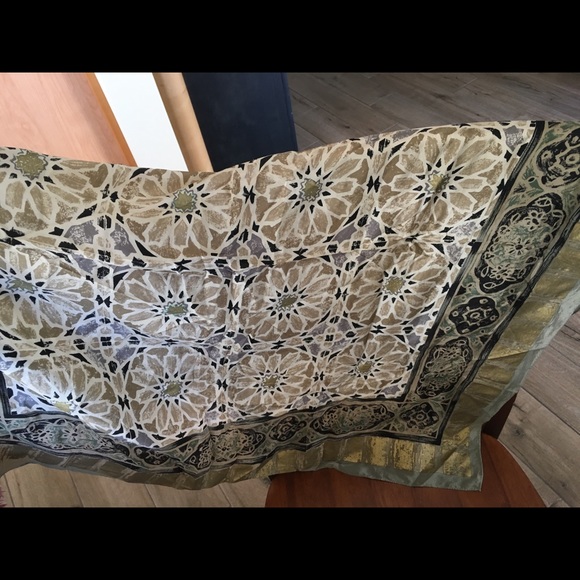 Saks Fifth Avenue Vintage Silk Scarf - Picture 4 of 6